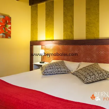 Bernabales 4* Паманес